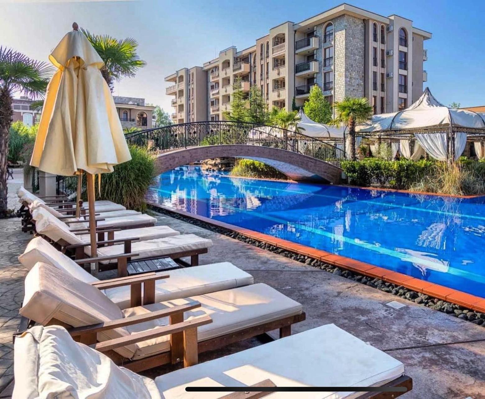 Wonderful Deluxe Appartement In Cascadas Family Resort Sunny Beach Exterior foto